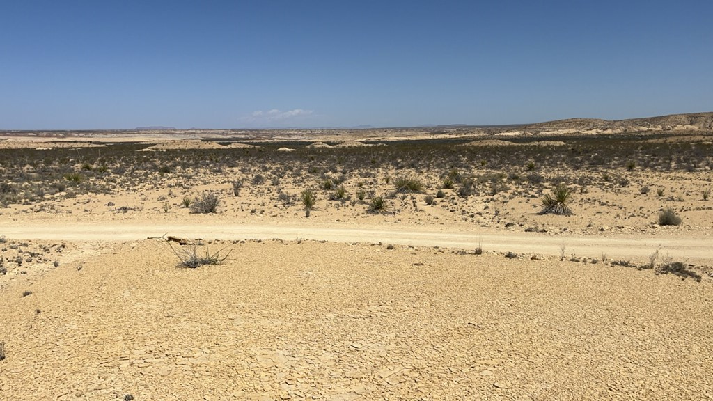 1800 La Luna Rd, Terlingua, Texas image 10