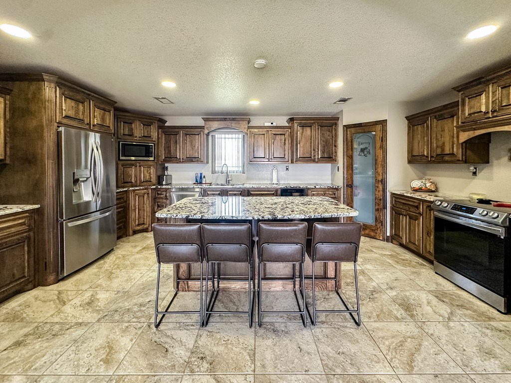 372 County Rd 303, Seminole, Texas image 8