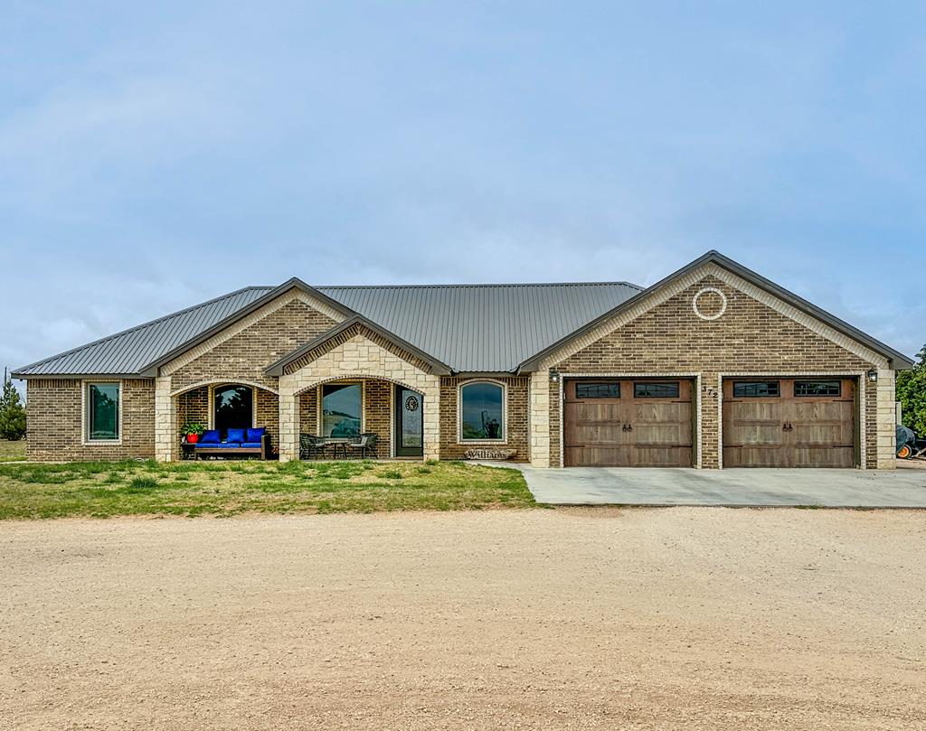 372 County Rd 303, Seminole, Texas image 1