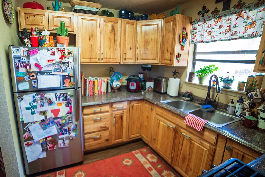 206 N Dave Street #26, Fort Davis, Texas image 16