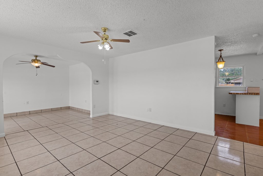 1332 Westbrook Ave, Odessa, Texas image 4