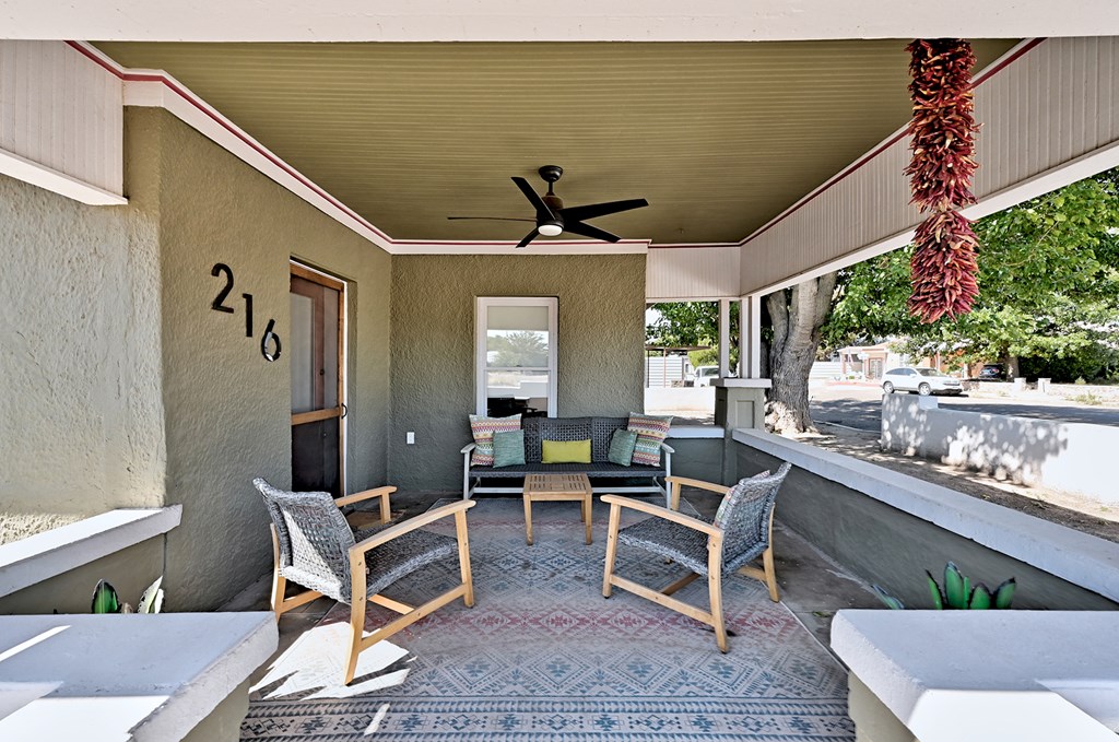 216 E Texas St, Marfa, Texas image 3