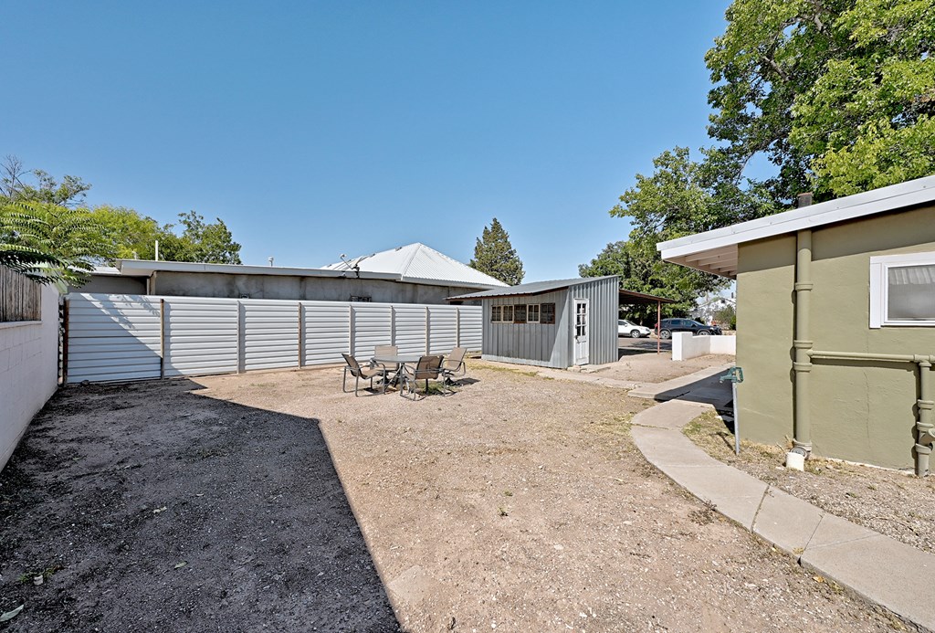 216 E Texas St, Marfa, Texas image 31