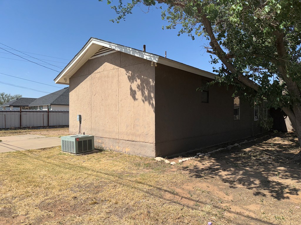 3542 N Mercury Ave, Odessa, Texas image 10