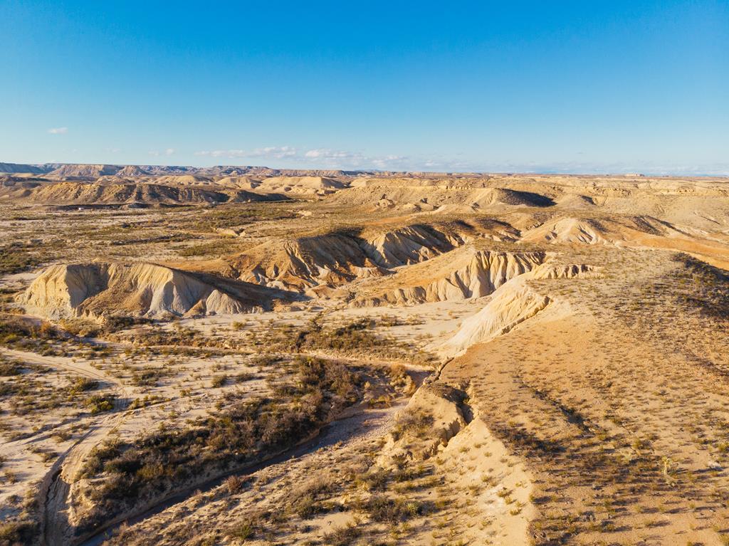 Tony Hess Rd, Alpine, Texas image 19