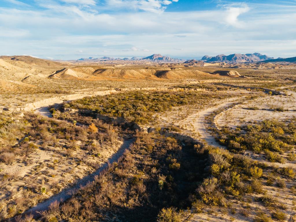 Tony Hess Rd, Alpine, Texas image 28