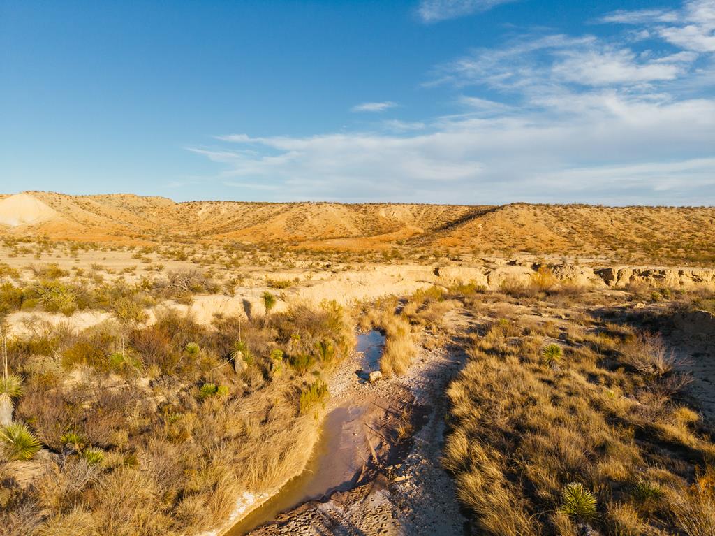 Tony Hess Rd, Alpine, Texas image 27