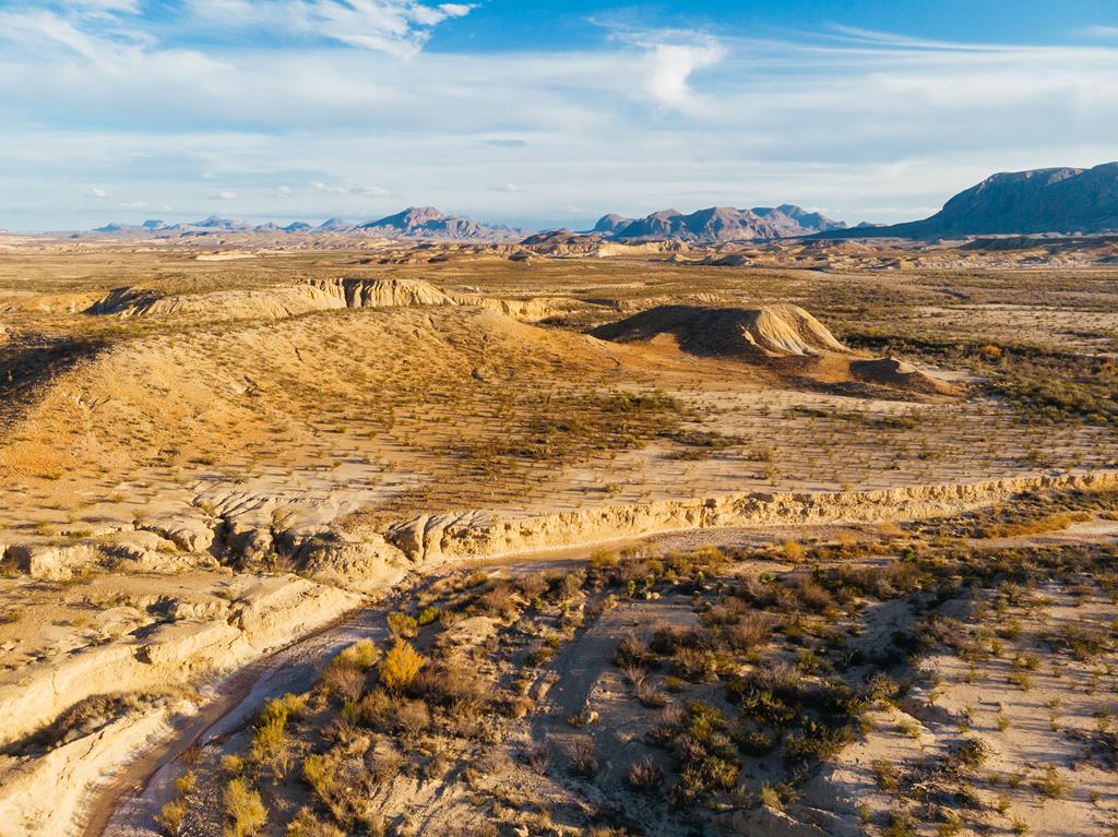 Tony Hess Rd, Alpine, Texas image 18