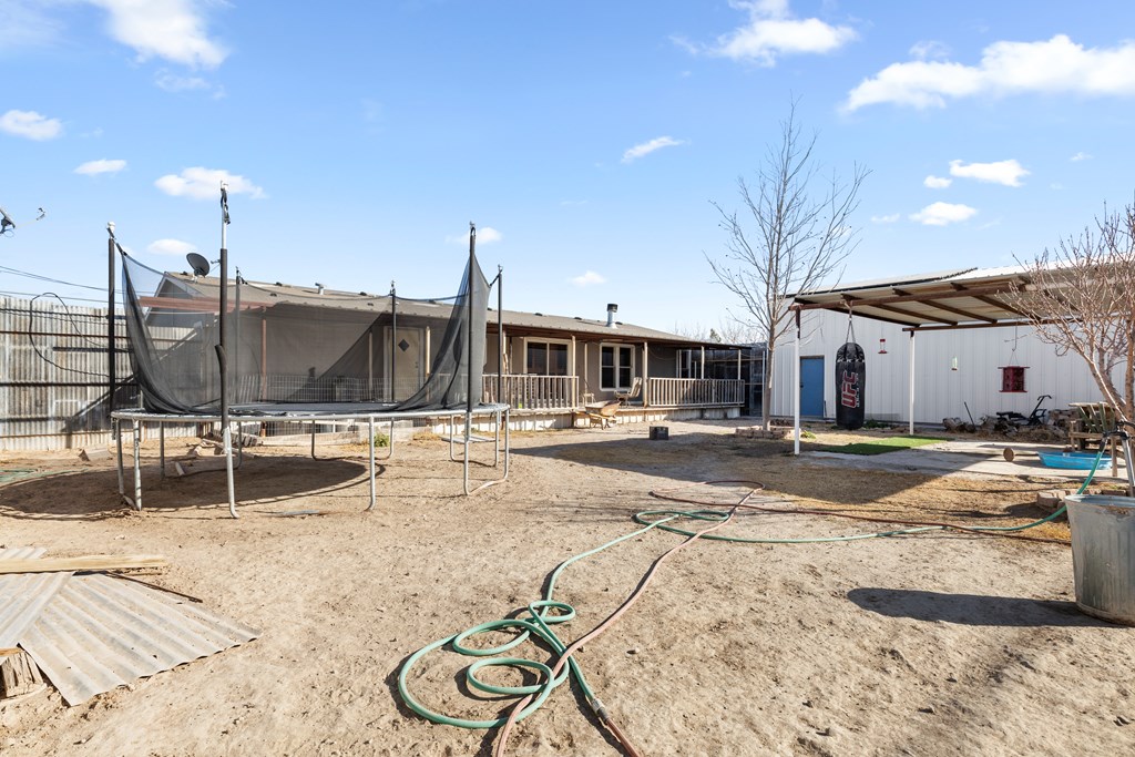 525 Rancho St, Pecos, Texas image 21