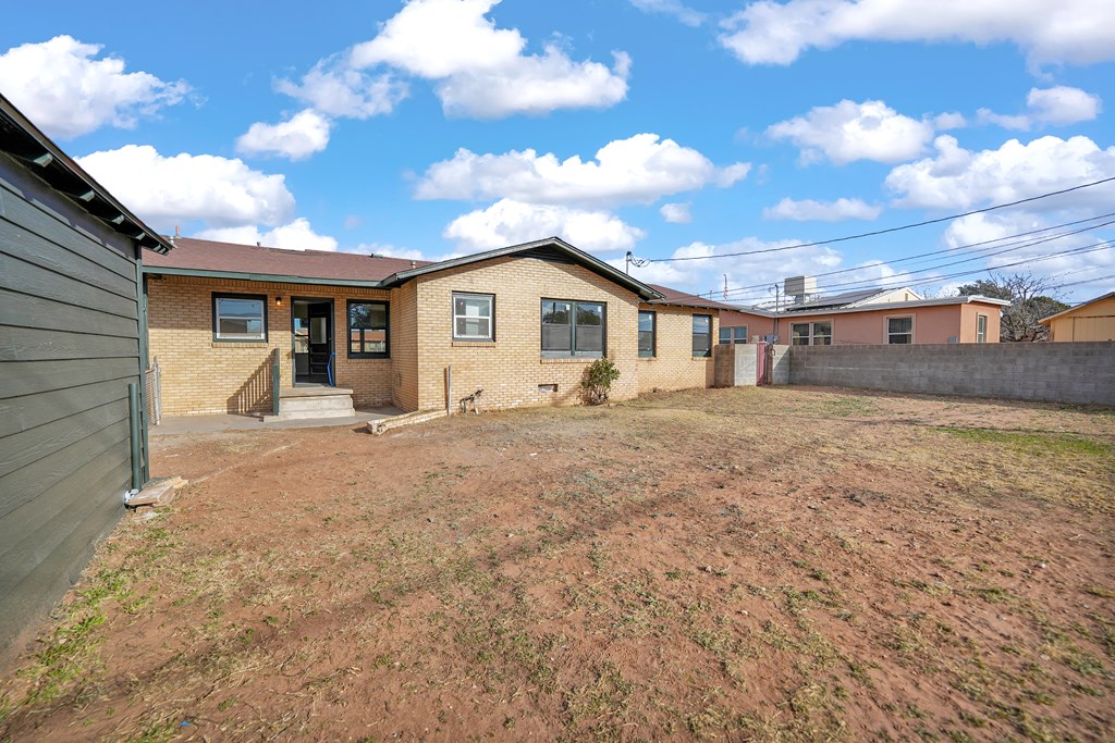 1406 E 21st St, Odessa, Texas image 17