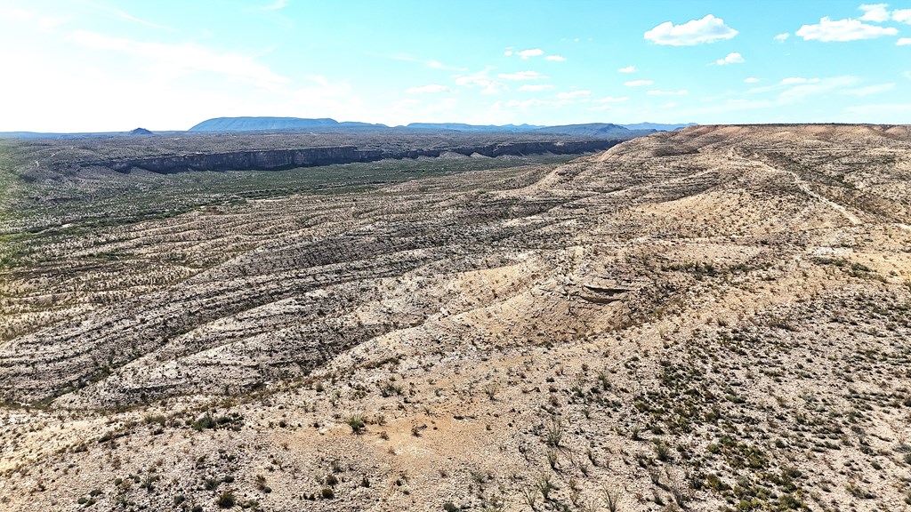 26885 Long Draw Rd, Terlingua, Texas image 32