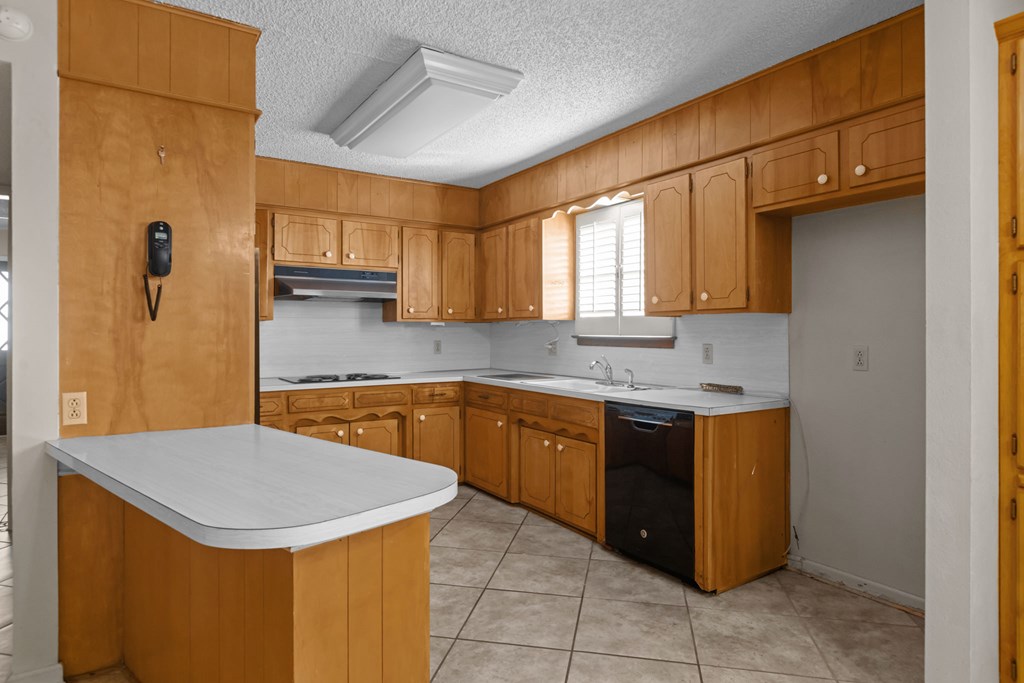 3864 E 37th St, Odessa, Texas image 6