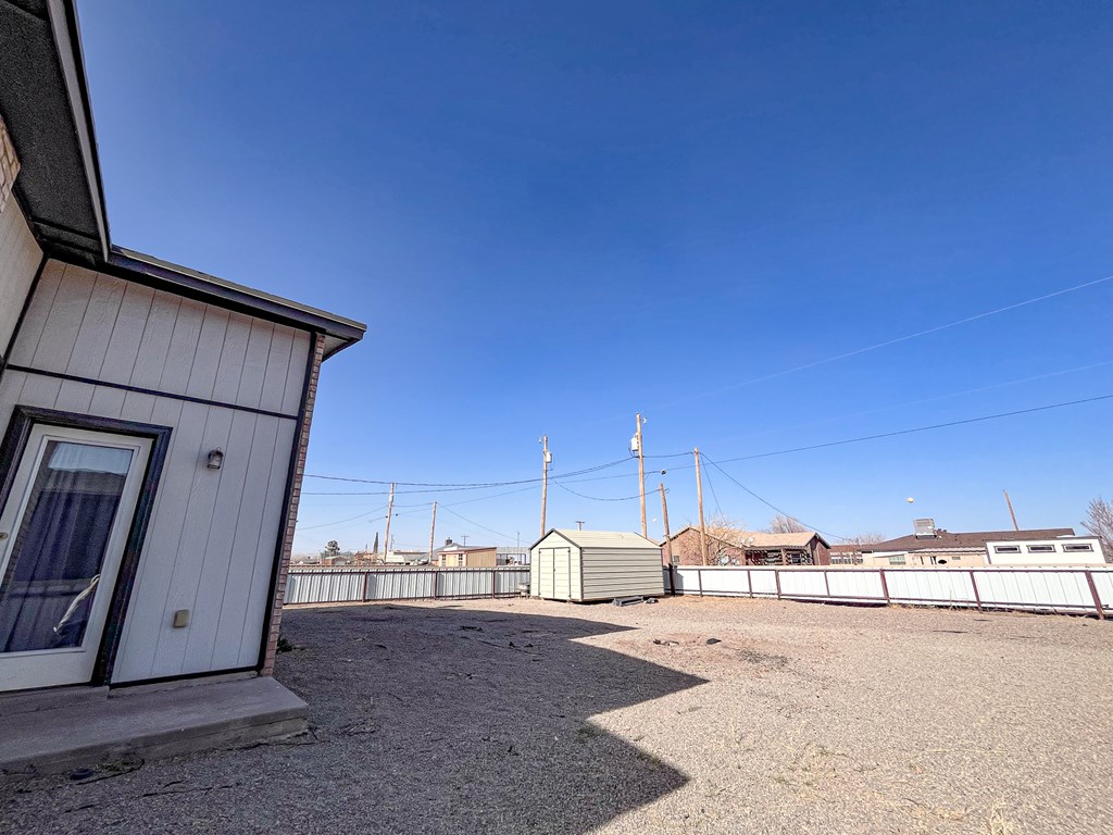 704 Jf Kennedy Street, Van Horn, Texas image 22