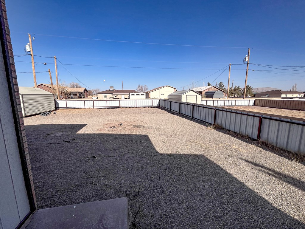 704 Jf Kennedy Street, Van Horn, Texas image 21