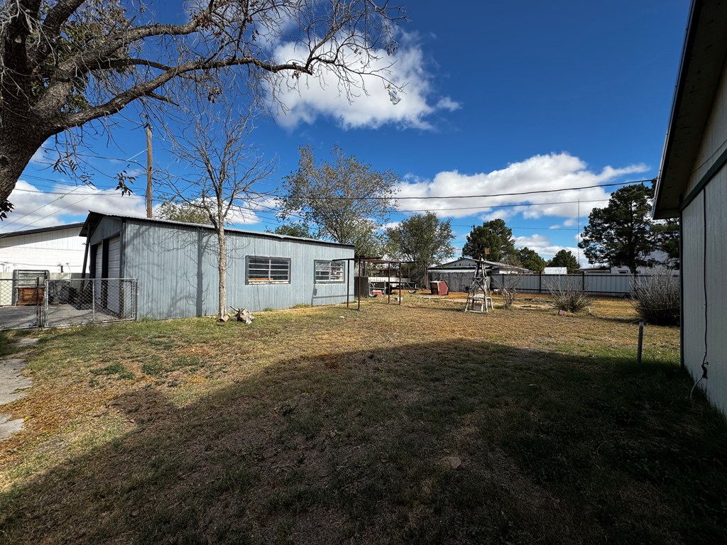 7044 W 24th St, Odessa, Texas image 3