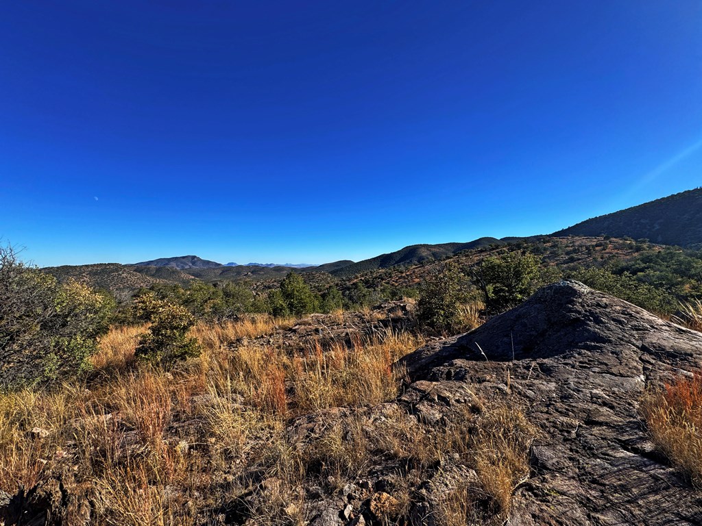 207 High Meadow Trail, Fort Davis, Texas image 14