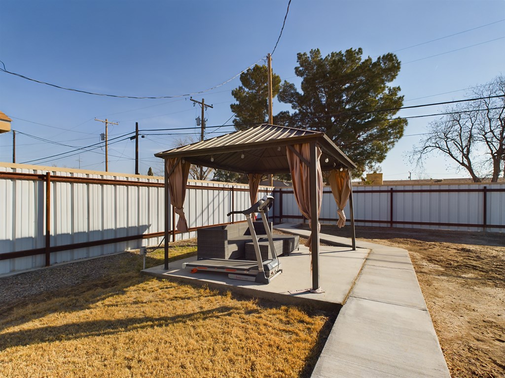 1318 S Cowan St, Pecos, Texas image 18