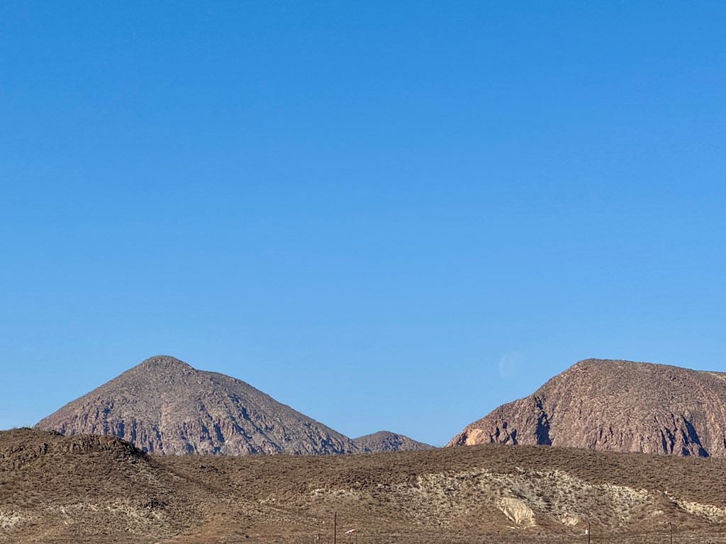 TR 8970 Woodhouse Rd, Terlingua, Texas image 5