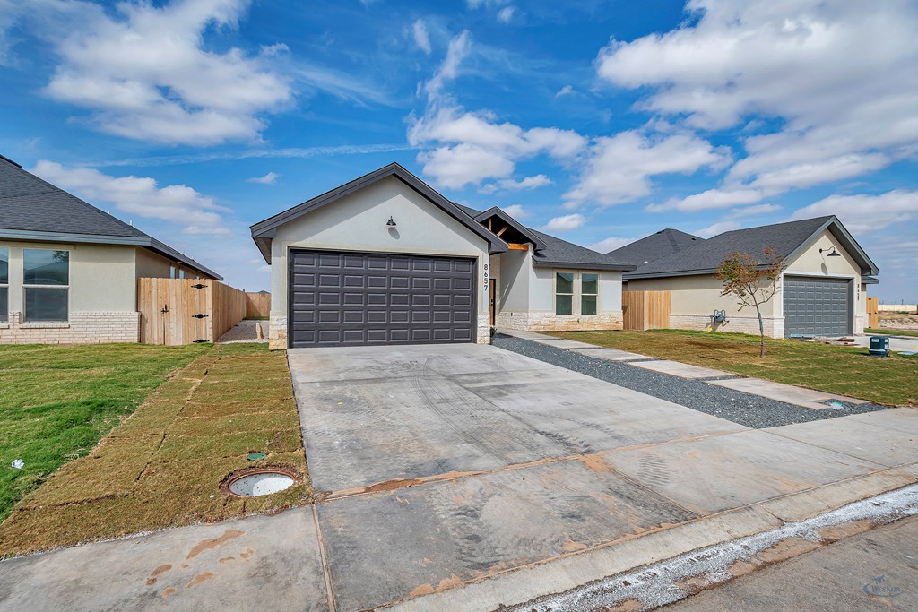 8657 Fiesta Court, Odessa, Texas image 8