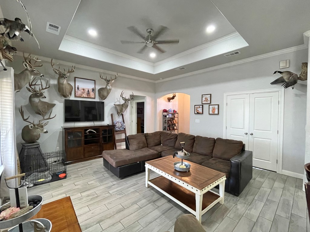 483 Private Rd 201-f, Seminole, Texas image 3
