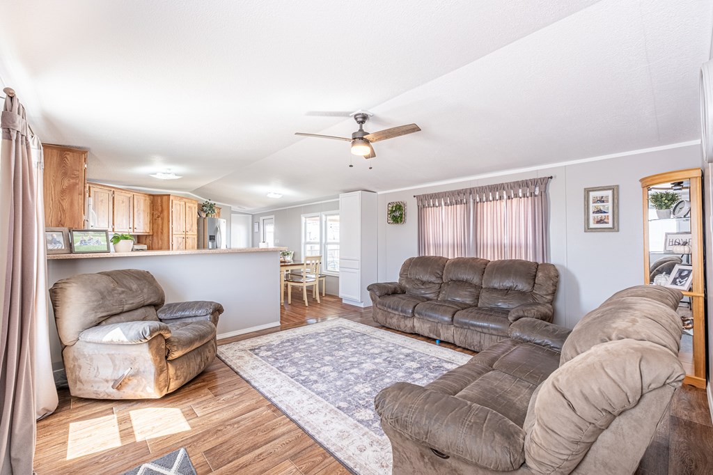 683 County Rd 402, Seminole, Texas image 2