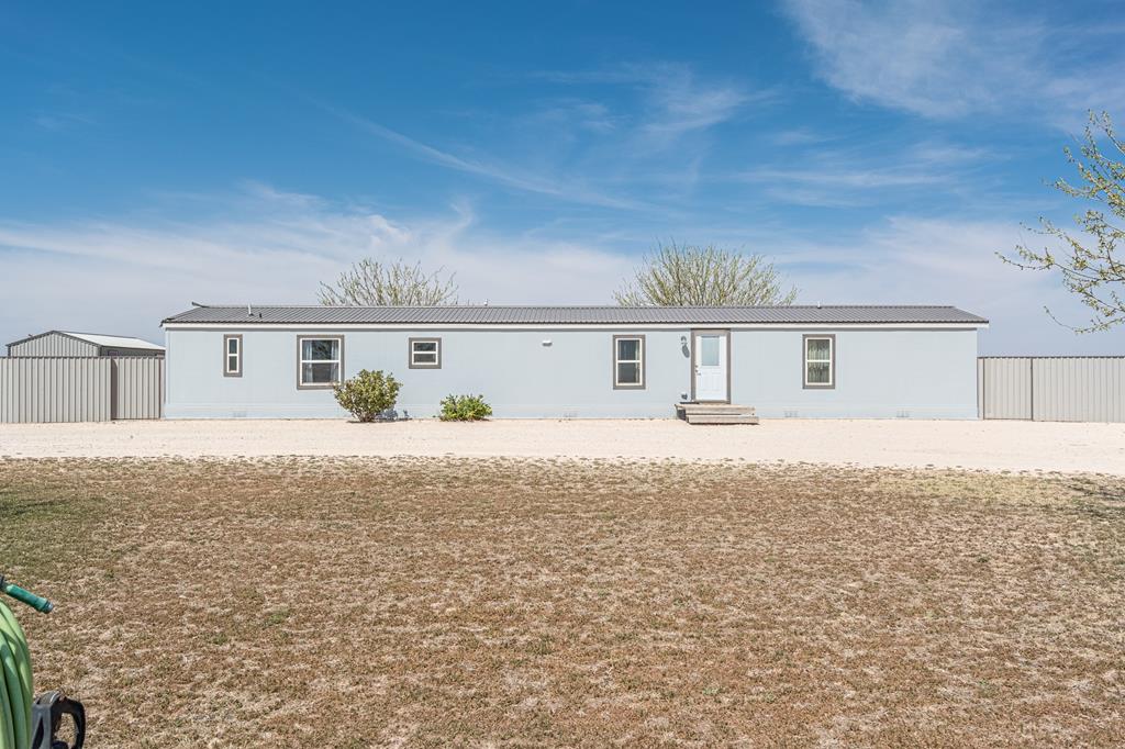 683 County Rd 402, Seminole, Texas image 1