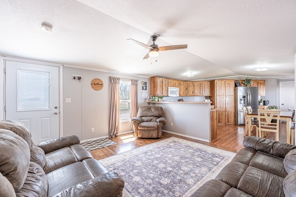 683 County Rd 402, Seminole, Texas image 3