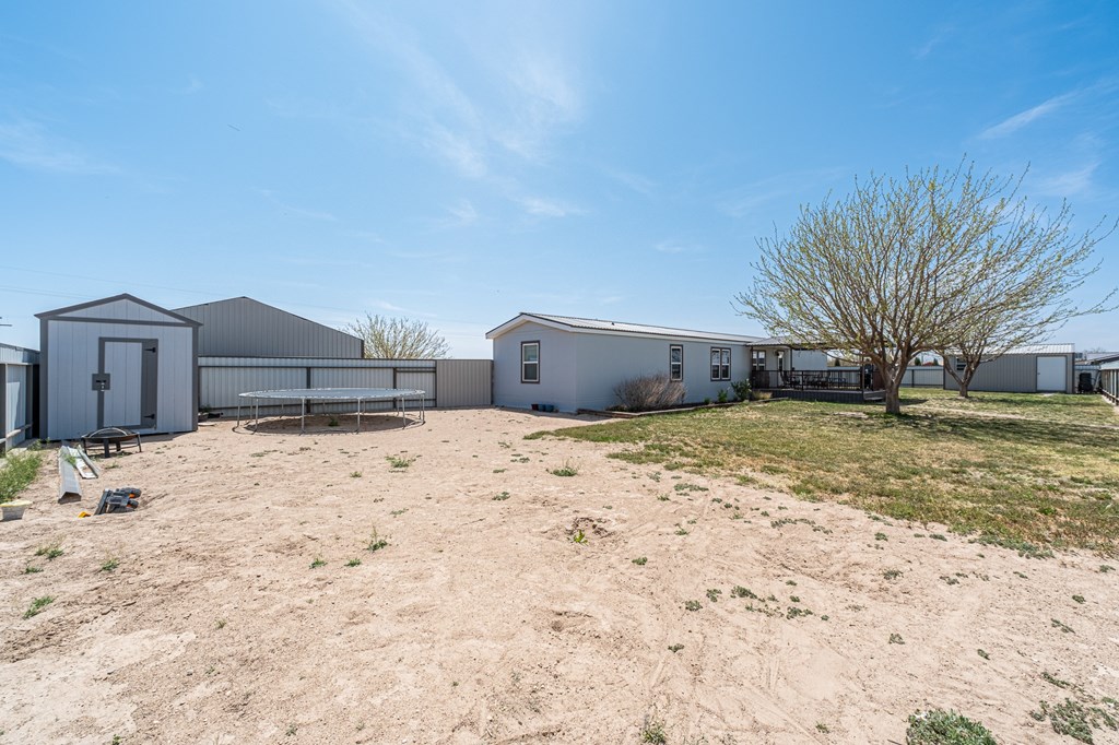 683 County Rd 402, Seminole, Texas image 13