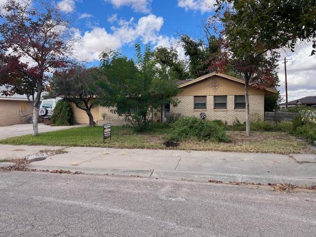 938 E Waco St, Kermit, Texas image 1