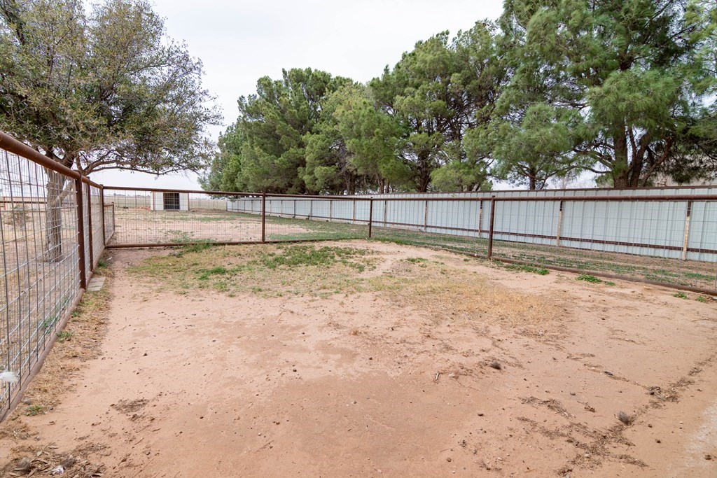 5701 E County Rd 110, Midland, Texas image 34