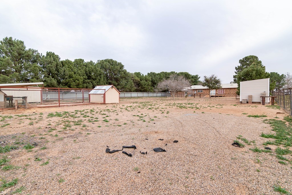 5701 E County Rd 110, Midland, Texas image 29