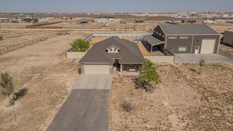 2200 S Colorado St, Monahans, Texas image 1