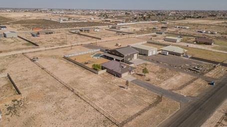 2200 S Colorado St, Monahans, Texas image 4