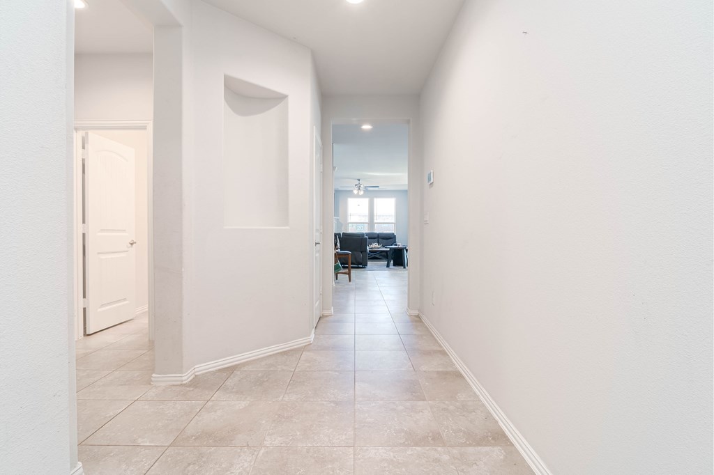 1508 Laguna Meadows Trail, Midland, Texas image 4