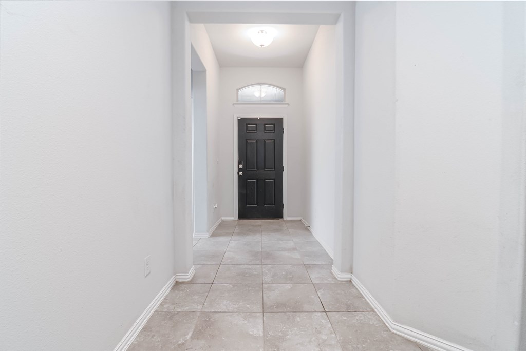 1508 Laguna Meadows Trail, Midland, Texas image 3