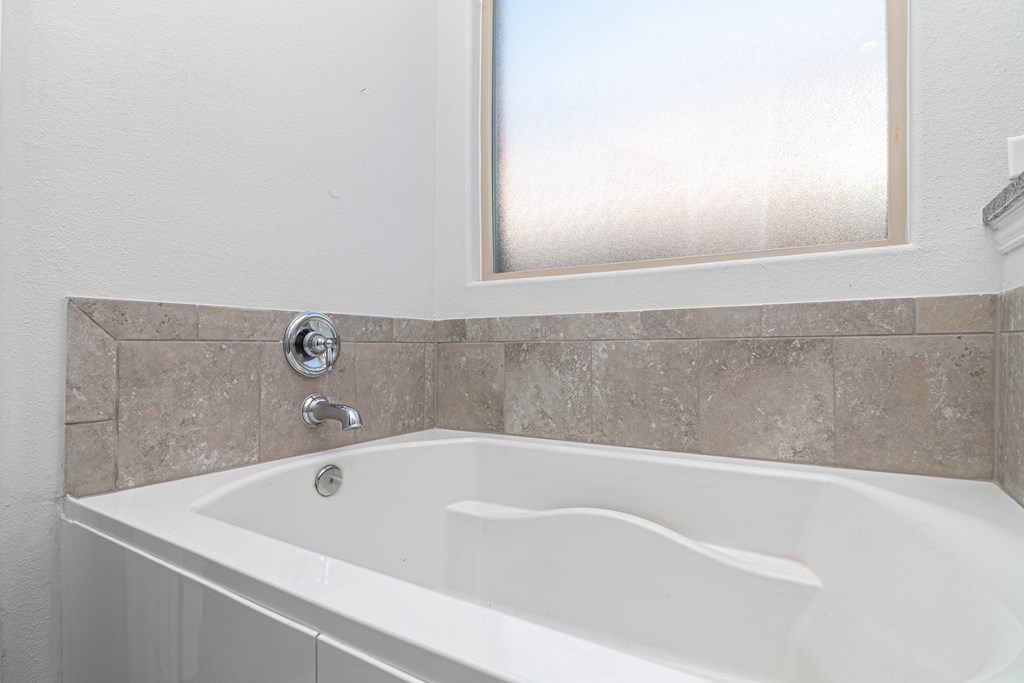1508 Laguna Meadows Trail, Midland, Texas image 17