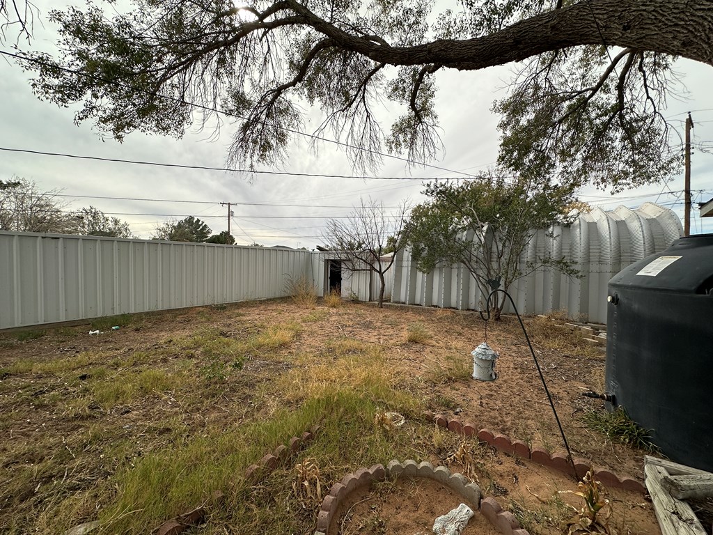 726 N Ave A, Kermit, Texas image 17