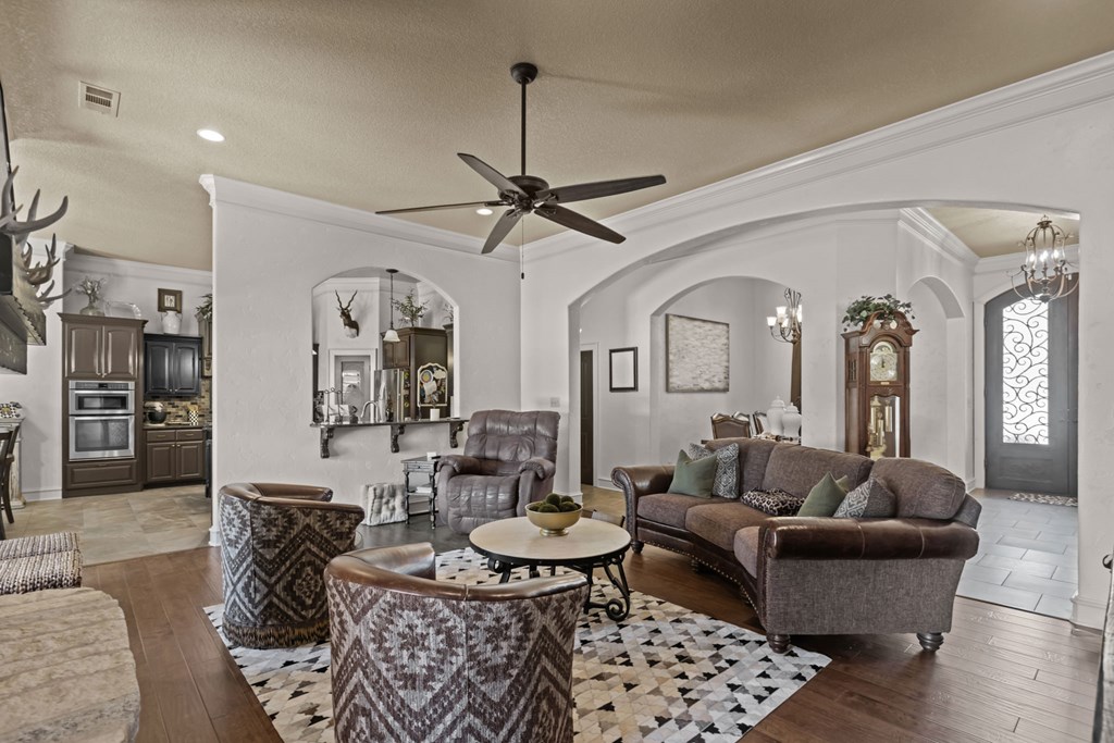 1516 Genesis Rd, Andrews, Texas image 13