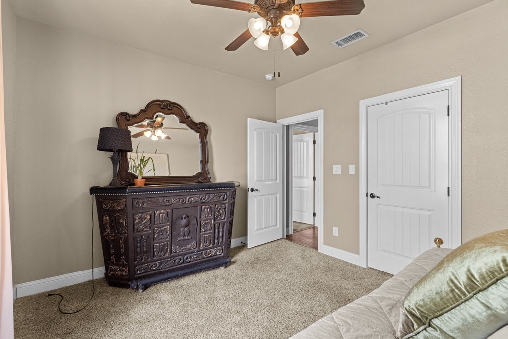 12 E Durham St, Odessa, Texas image 17