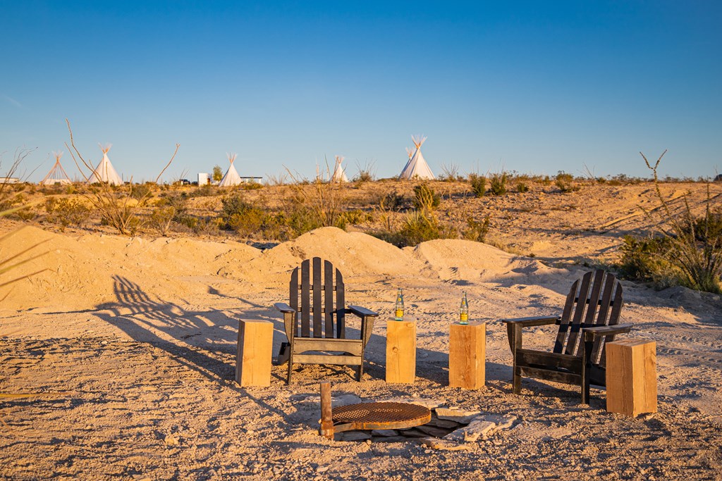 442 Kempf Rd, Terlingua, Texas image 15