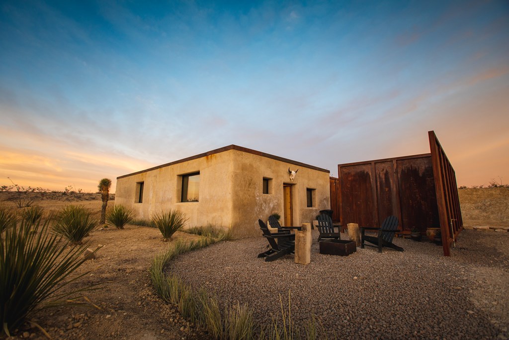 442 Kempf Rd, Terlingua, Texas image 17