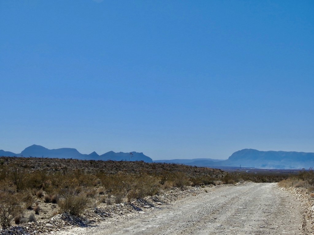 TR 4848 E Spanish Sky Rd, Terlingua, Texas image 29