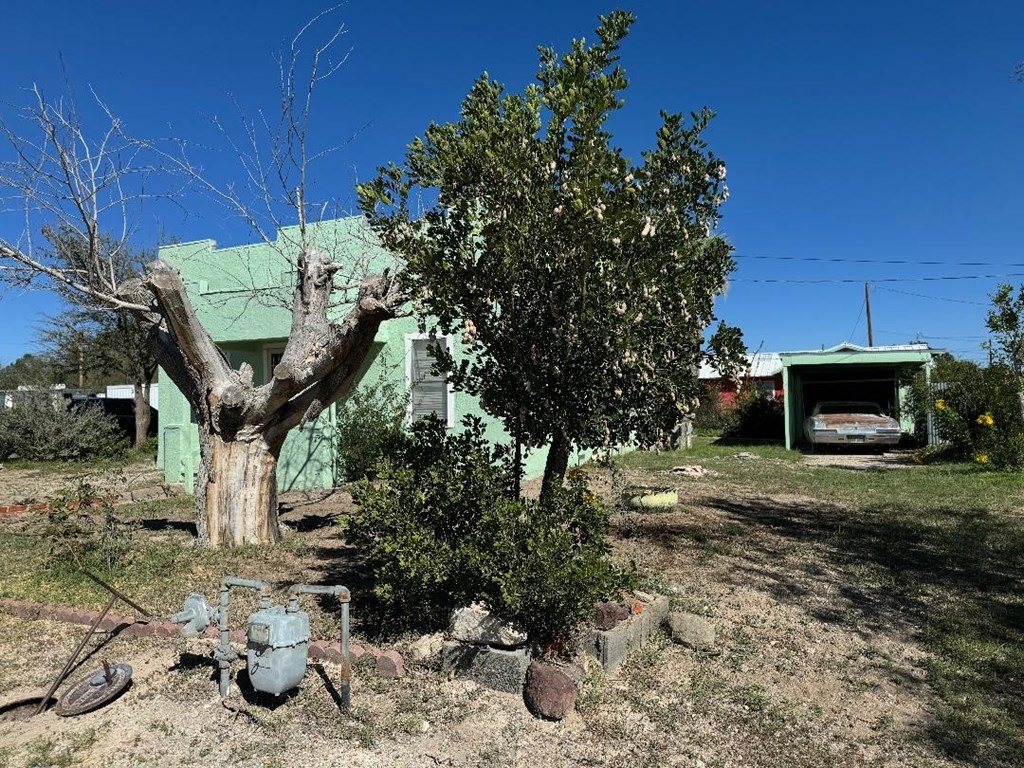 608 W 5th St, Fort Stockton, Texas image 3