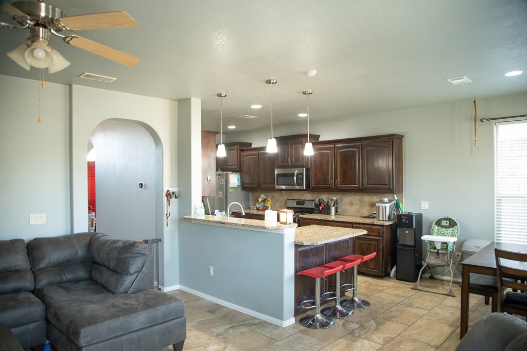 1411 Cerillos, Midland, Texas image 4