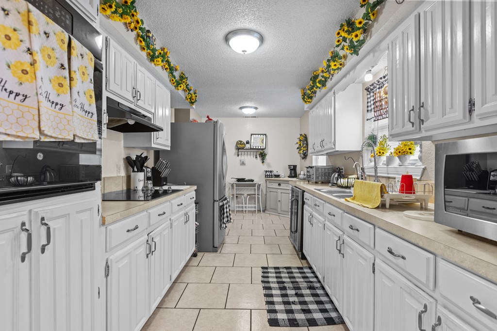 407 Bunche Ave, Odessa, Texas image 6