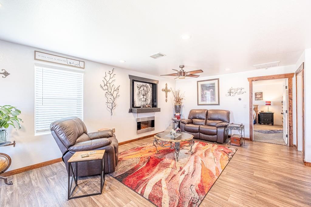 361 County Rd 302 - I, Seminole, Texas image 17