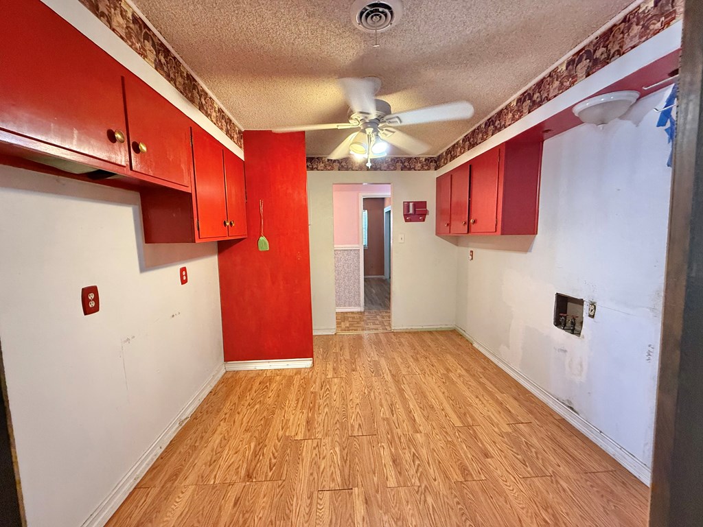 1220 E 52nd St, Odessa, Texas image 14