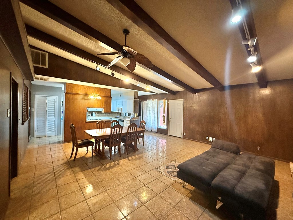 1220 E 52nd St, Odessa, Texas image 23