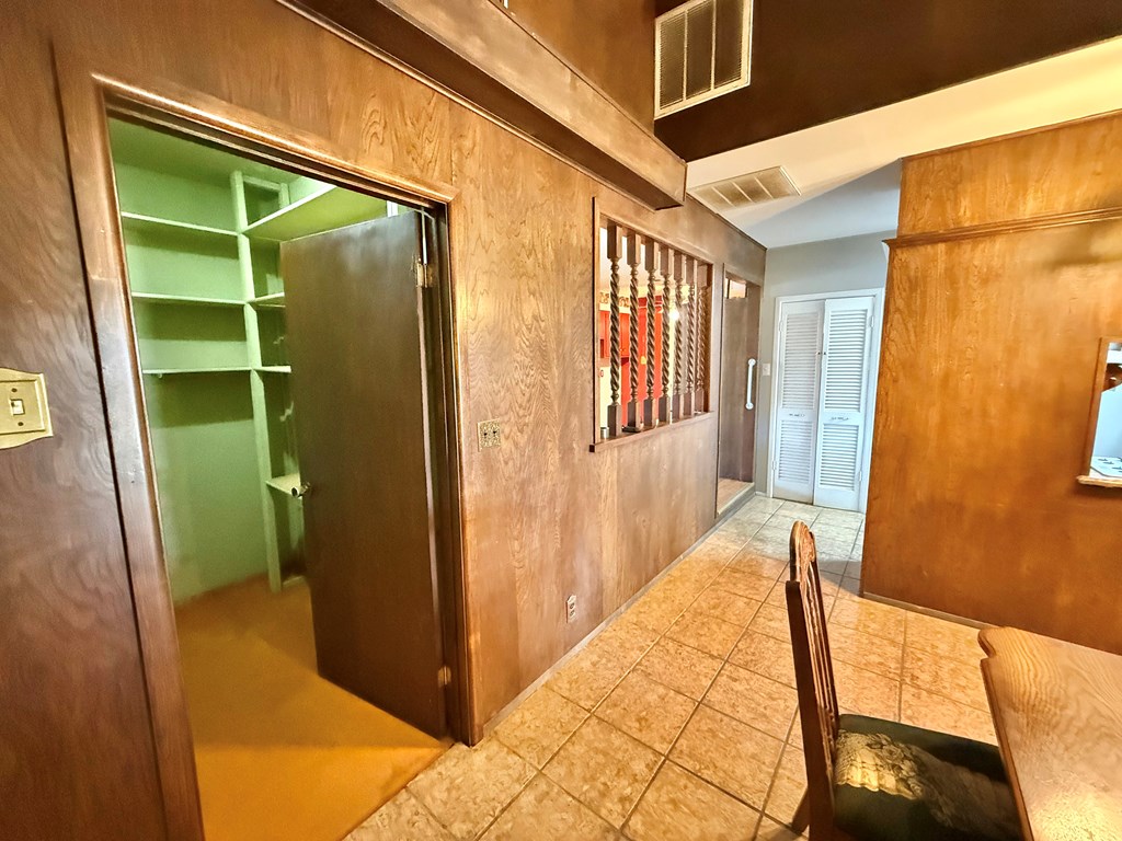 1220 E 52nd St, Odessa, Texas image 27