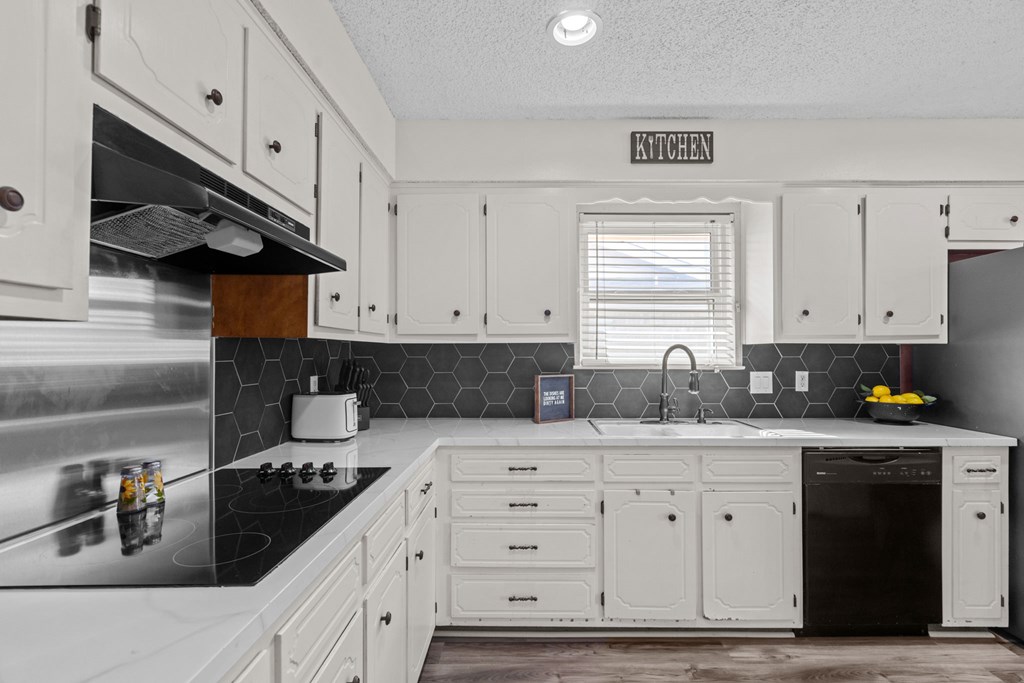 4405 Graves Dr, Odessa, Texas image 6